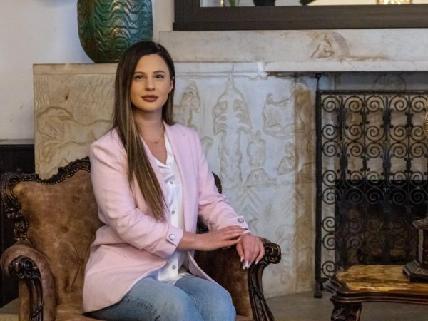 Brokerul Activ Asigurari: partener strategic pentru IMM-uri si corporatii